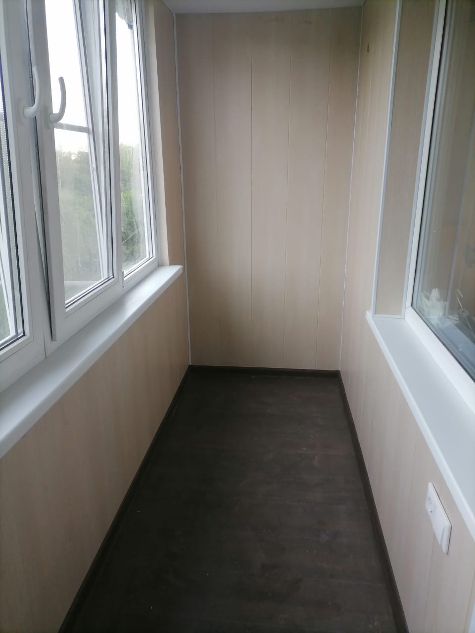 Остекление, внутренняя отделка, утепление, балкона площадью 4,5 м²