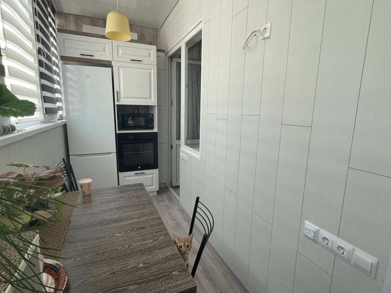 Теплый балкон под ключ под кухонную зону с изготовлением и монтажом кухни.